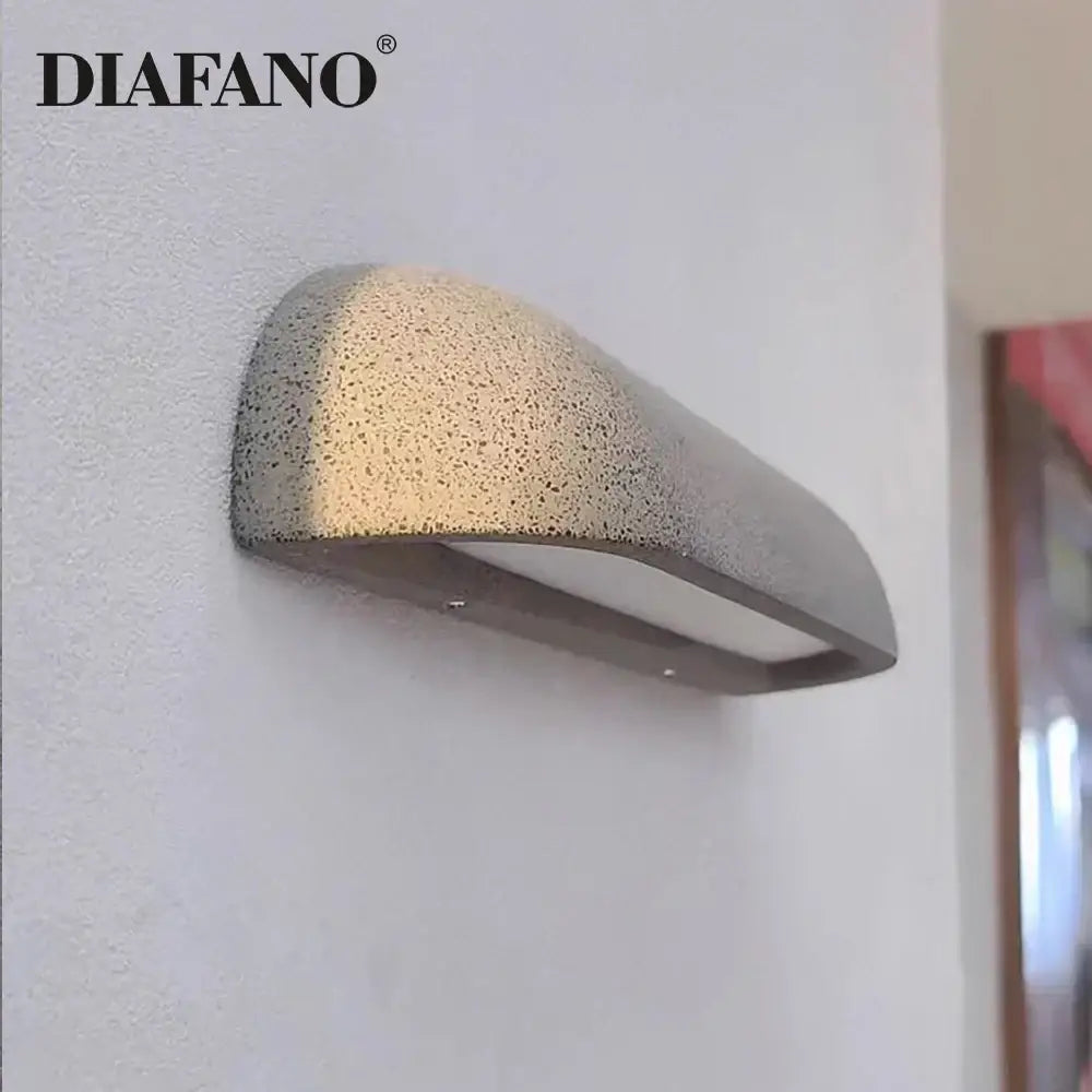 Curved white travertine led outdoor wall lamp garden sconce