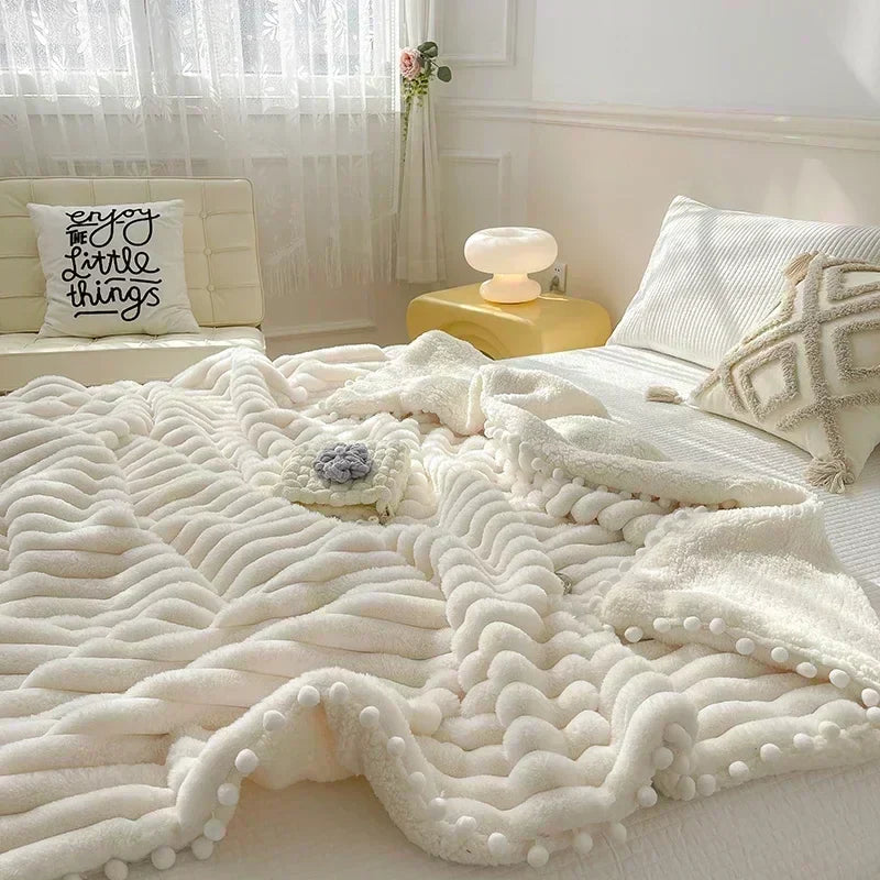 DecorBites™ Luxe Faux Rabbit & Lamb's Wool Weighted Blanket for Cozy Autumn Winter Warmth