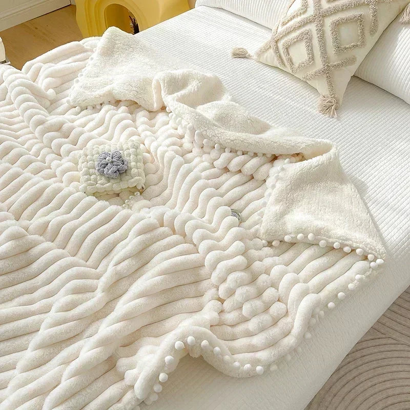 DecorBites™ Luxe Faux Rabbit & Lamb's Wool Weighted Blanket for Cozy Autumn Winter Warmth