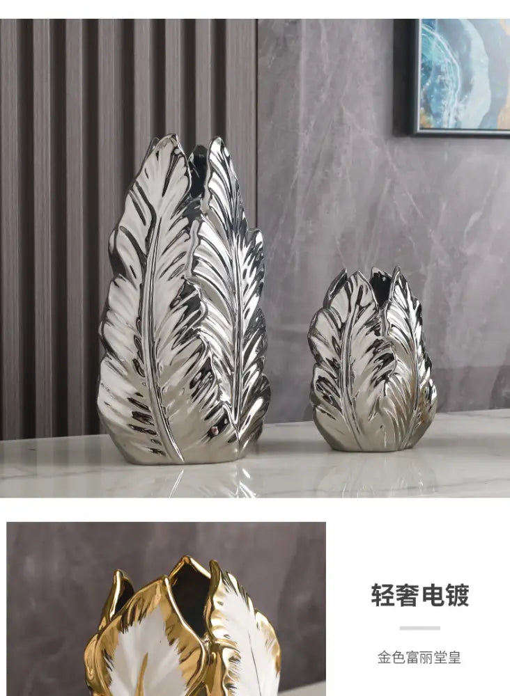 Luxurious gold ceramic feather vase white & gold living room decor