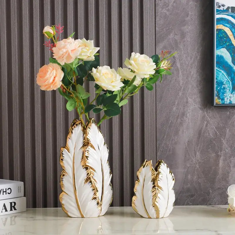Luxurious gold ceramic feather vase white & gold living room decor
