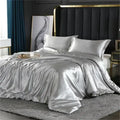 Luxurious silver mulberry silk bedding set with duvet cover for bedroom