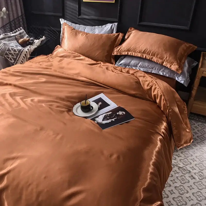 Luxurious gold satin silk bedding set bedroom ruffled edge decor