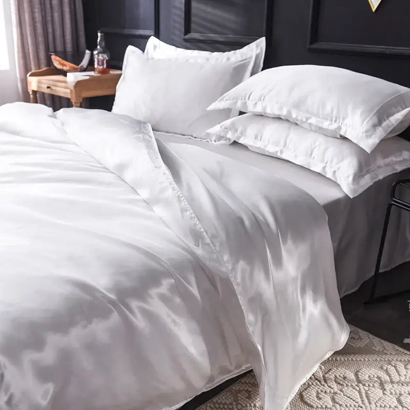 Luxurious emerald green satin silk bedding set bedroom decor