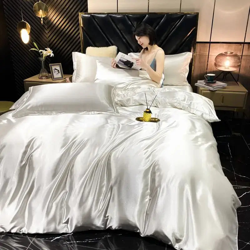 Luxurious silver satin duvet cover bedroom bedding set