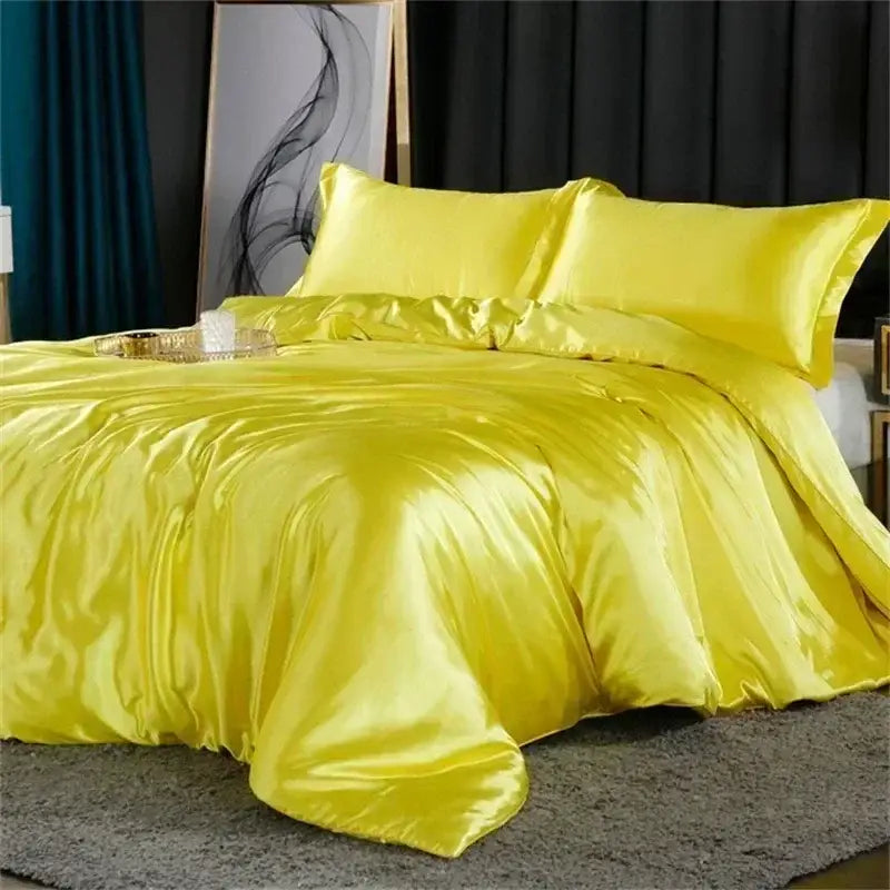 Luxurious emerald green & cream satin duvet cover bedding set bedroom