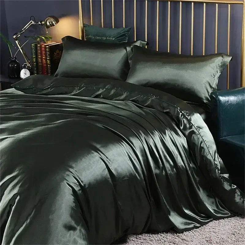 Luxury purple satin bedding set with duvet cover for bedroom