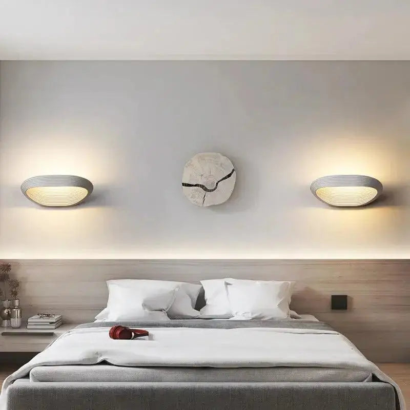 Modern minimalistic wall sconces – living room curved ridged lighting
