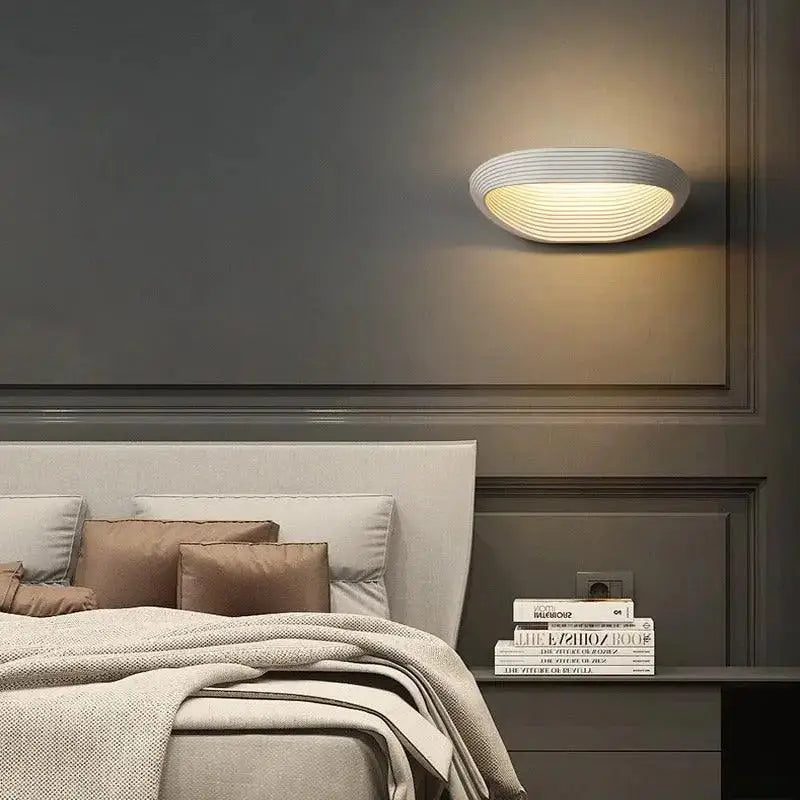 Modern minimalistic wall sconces – living room curved ridged lighting