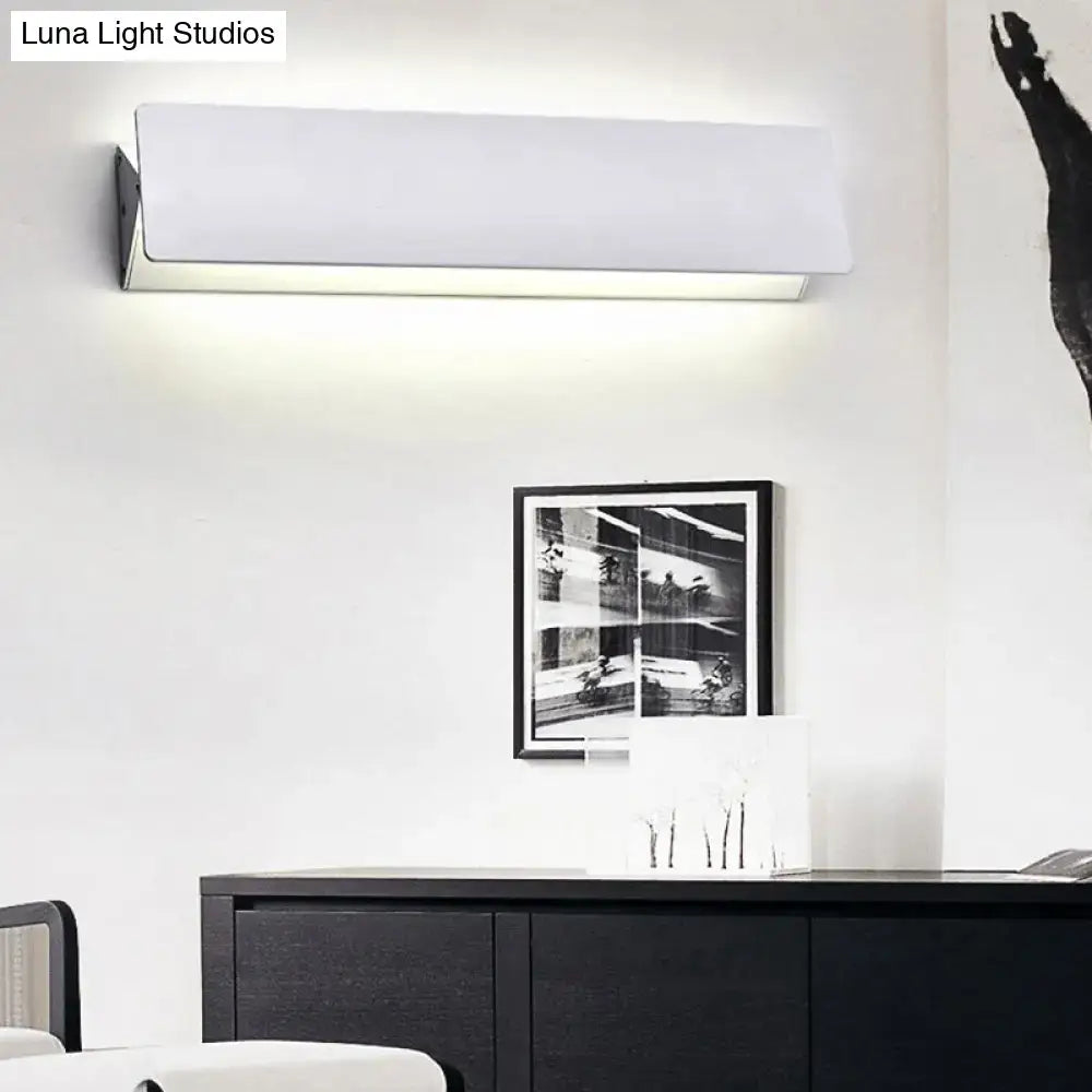 Modern white linear led wall light outdoor direct wired electric