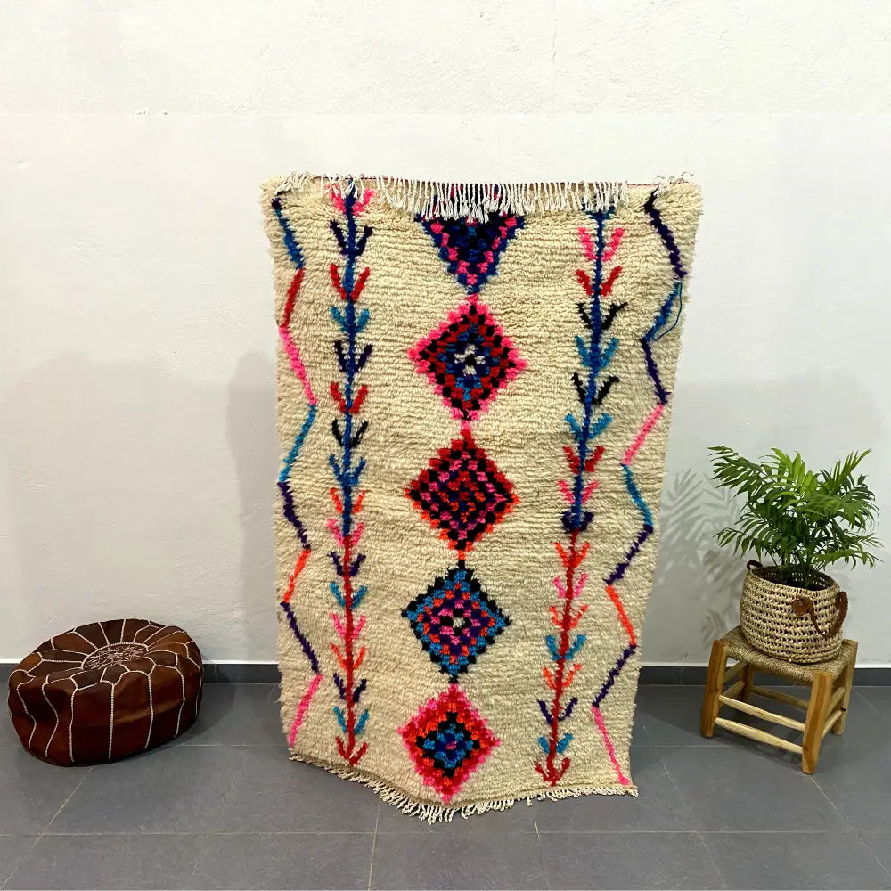 Beige moroccan handmade azilal rug – living room geometric decor