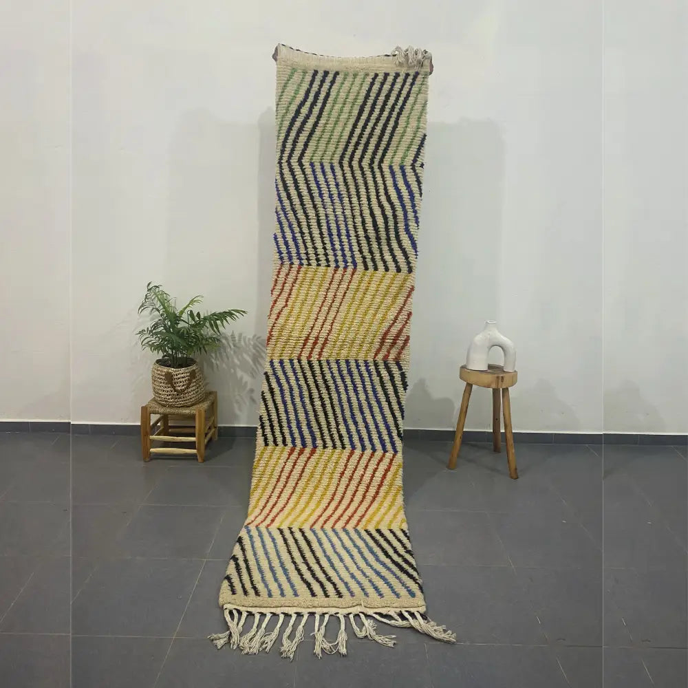 Multicolor geometric moroccan handmade beni ouarain rug bedroom decor