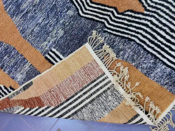 Beni ouarain navy & terracotta moroccan handmade rug bedroom decor
