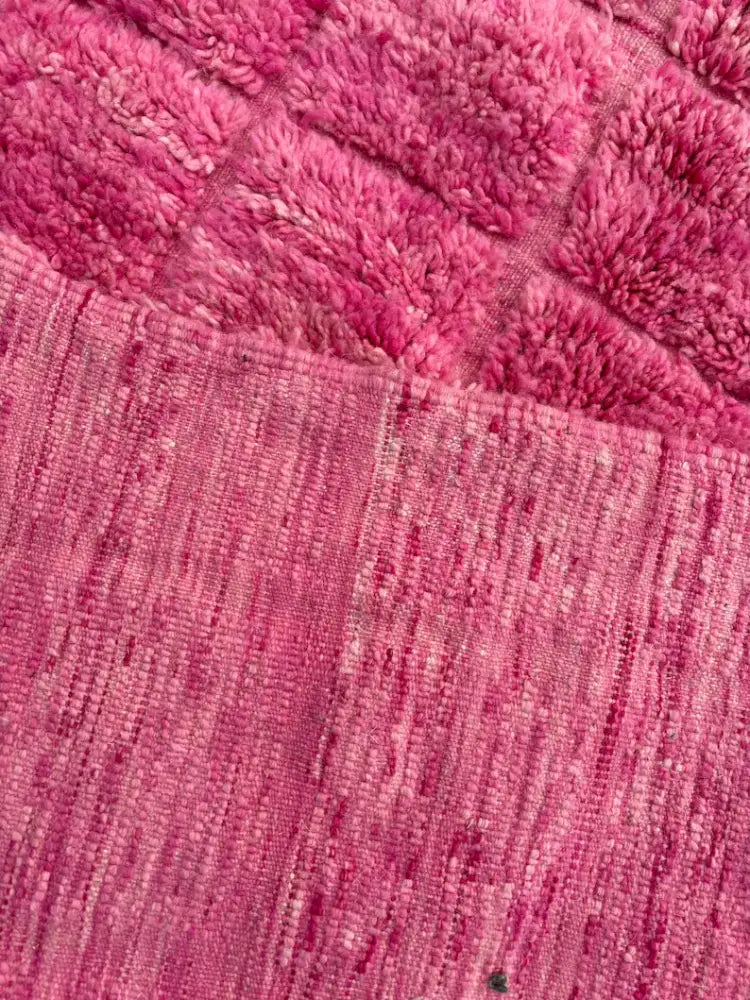 Handmade beni ourain fuchsia moroccan rug bedroom decor