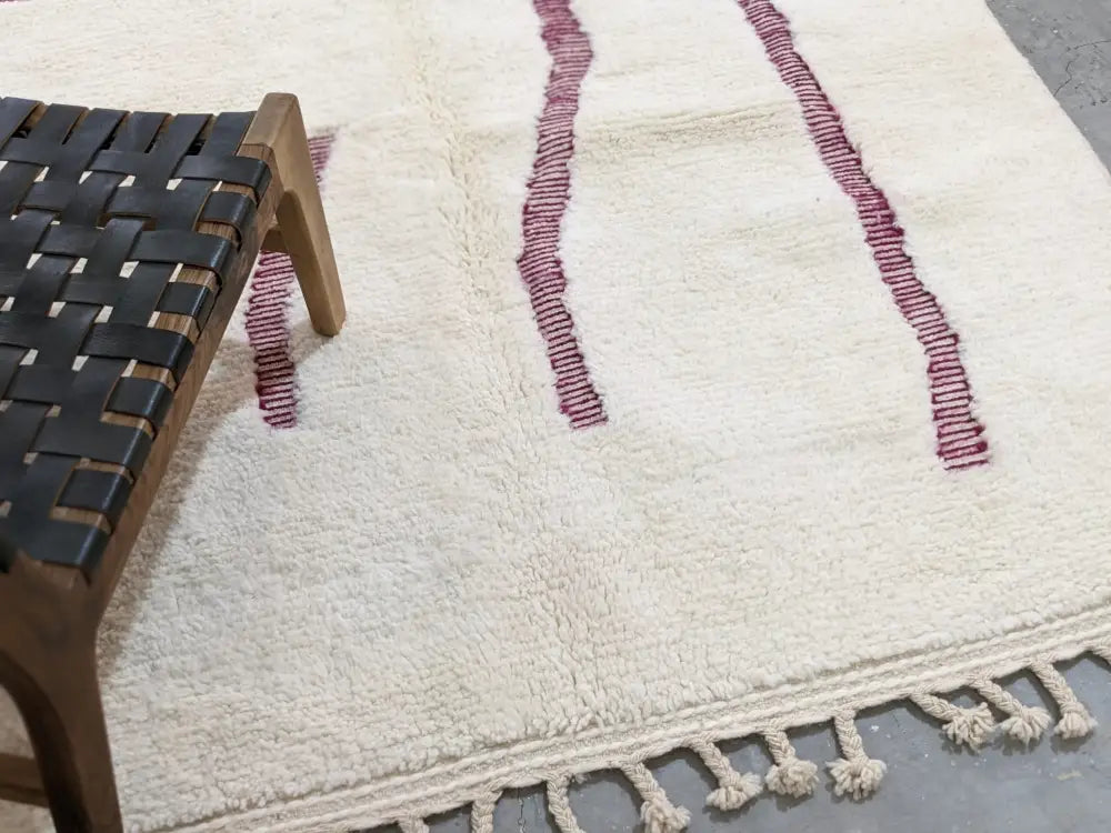 Handmade beni ouarain beige & rust rug bedroom moroccan decor