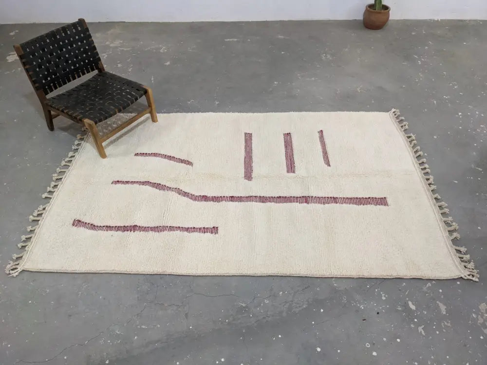 Handmade beni ouarain beige & rust rug bedroom moroccan decor