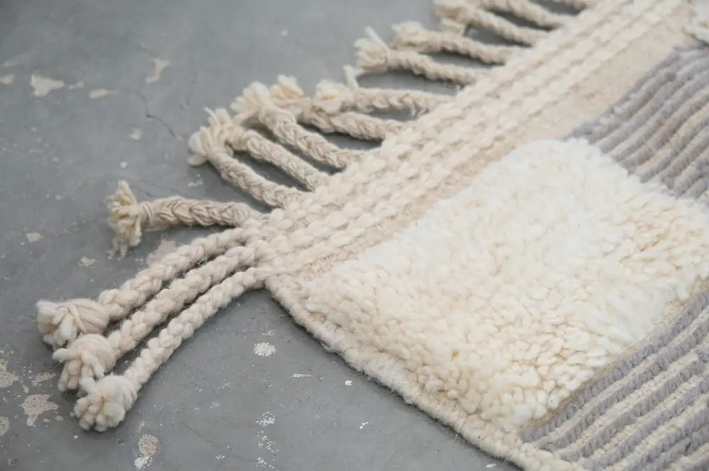 Handmade beige & taupe checkered beni ouarain rug living room decor