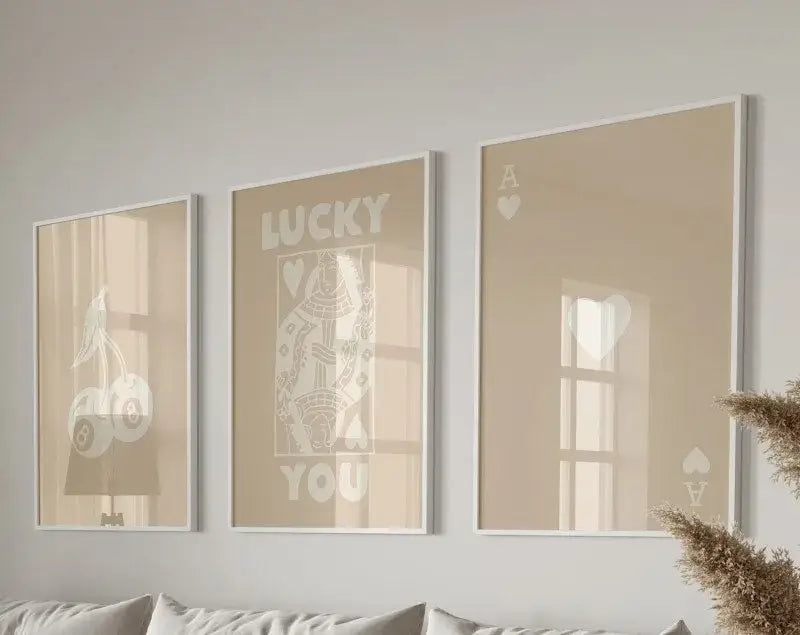 Retro navy & cream queen of hearts art posters set – living room