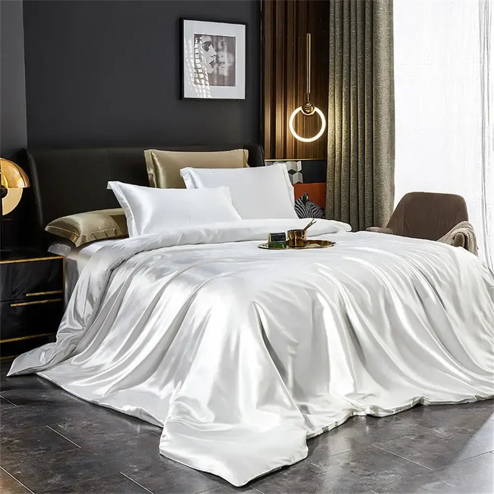 Luxury burgundy satin 4 pcs duvet bedding set bedroom sheets