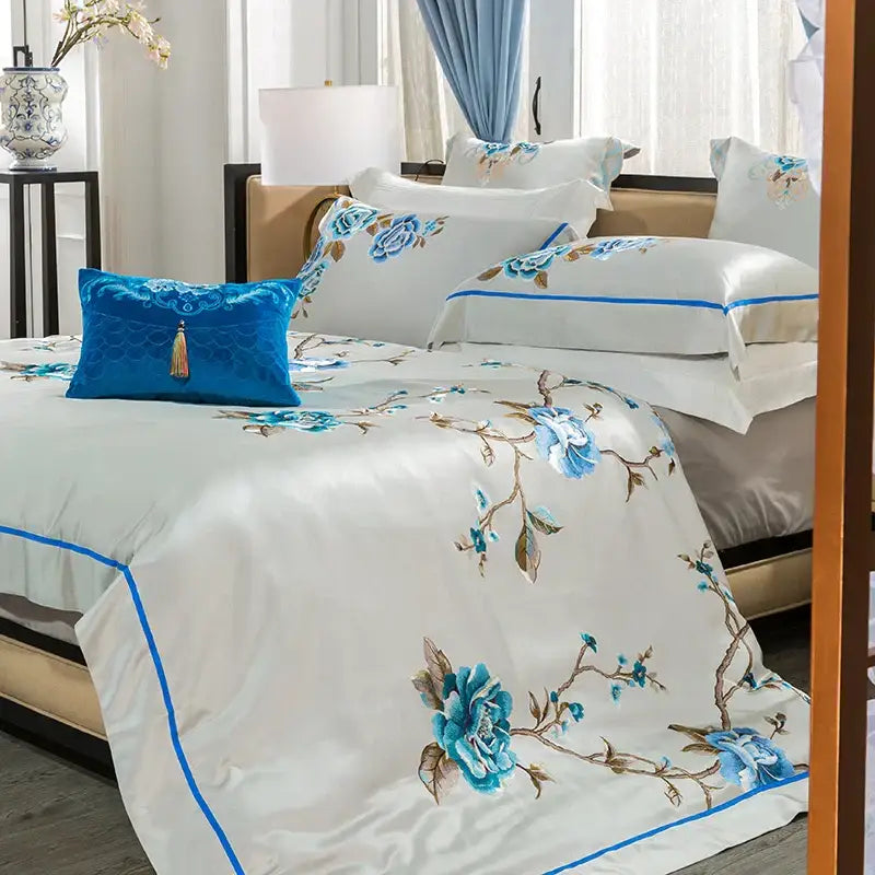 Elegant ivory & royal blue 200s embroidery egyptian cotton bedding set