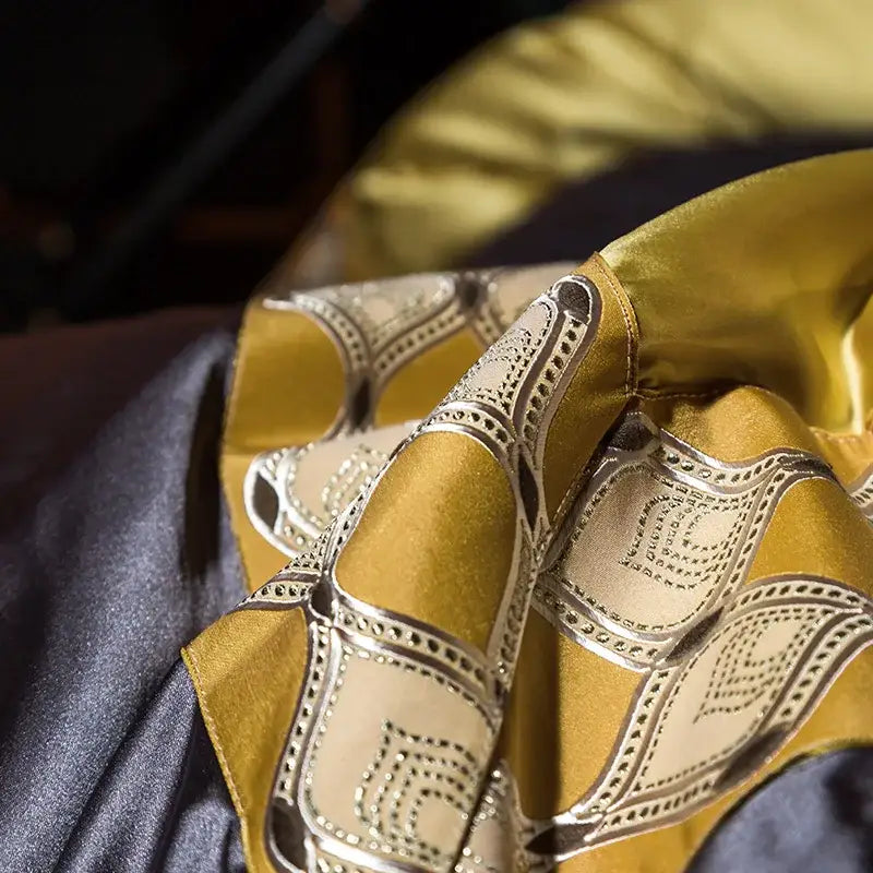Gold & black 200s embroidery egyptian cotton bedding set bedroom