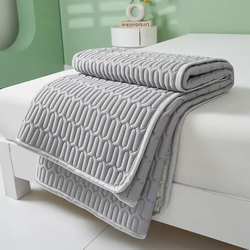 Gray quilted cooling latex summer mat set bedroom bed pad