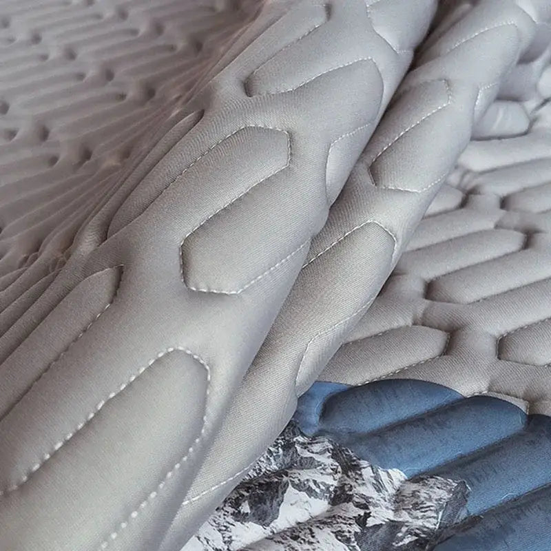 DecorBites™ Cooling Latex Bed Mat Set - Thick Summer Quilted Matress Pad & Pillowcases