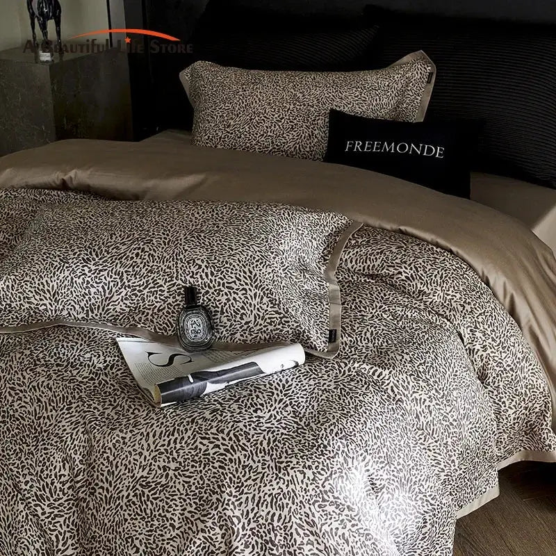 Leopard luxury bedding set beige & black satin bedroom duvet cover