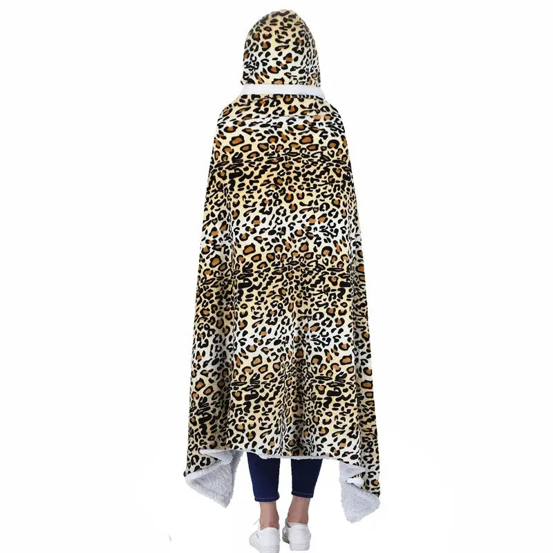 DecorBites™ Leopard Print Warm Wearable Lap Blanket - Soft Flannel Shawl Blanket
