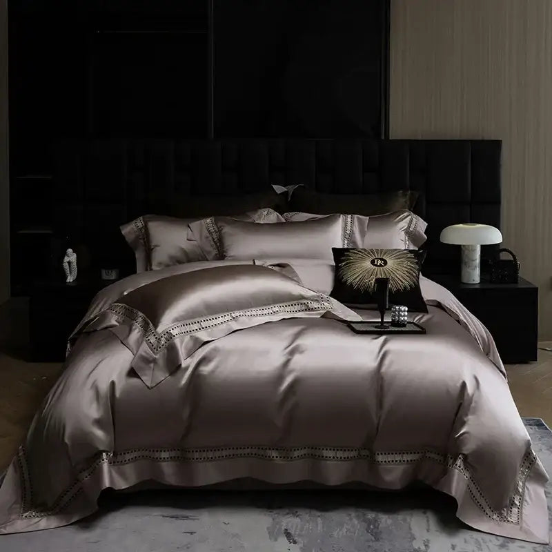 DecorBites™ 1000TC Egyptian Cotton Luxury Satin Bedding Set with Wide Hollow Edge
