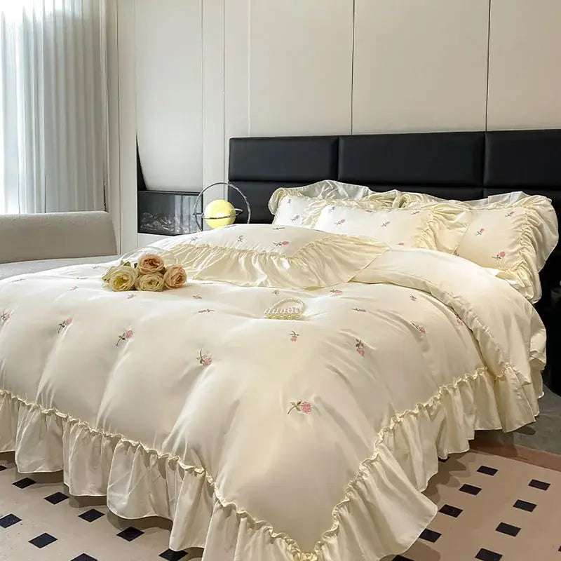 Luxury cream & pink ice silk floral bedding sets bedroom duvet set