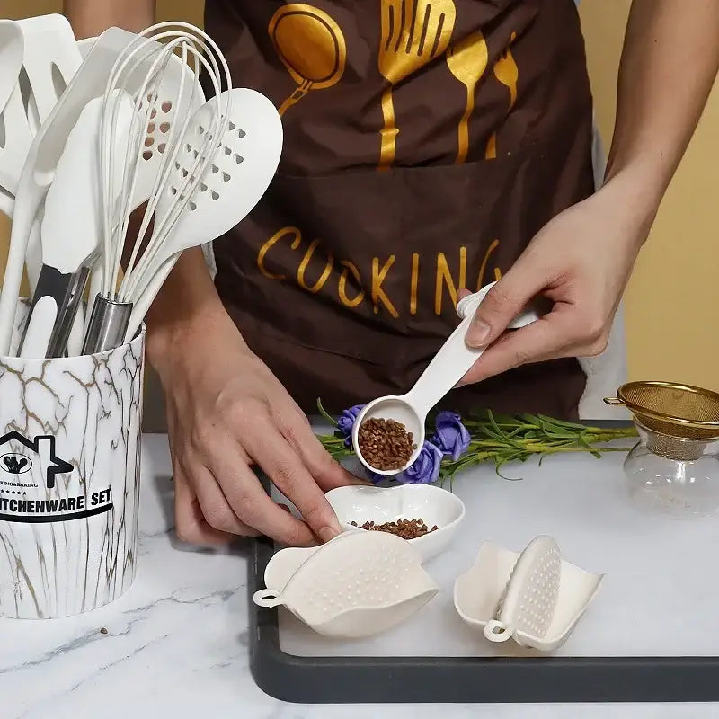 DecorBites™ 18Pcs Silicone Kitchen Utensils Turner Spatula Measuring Spoon Cooking Tool Set