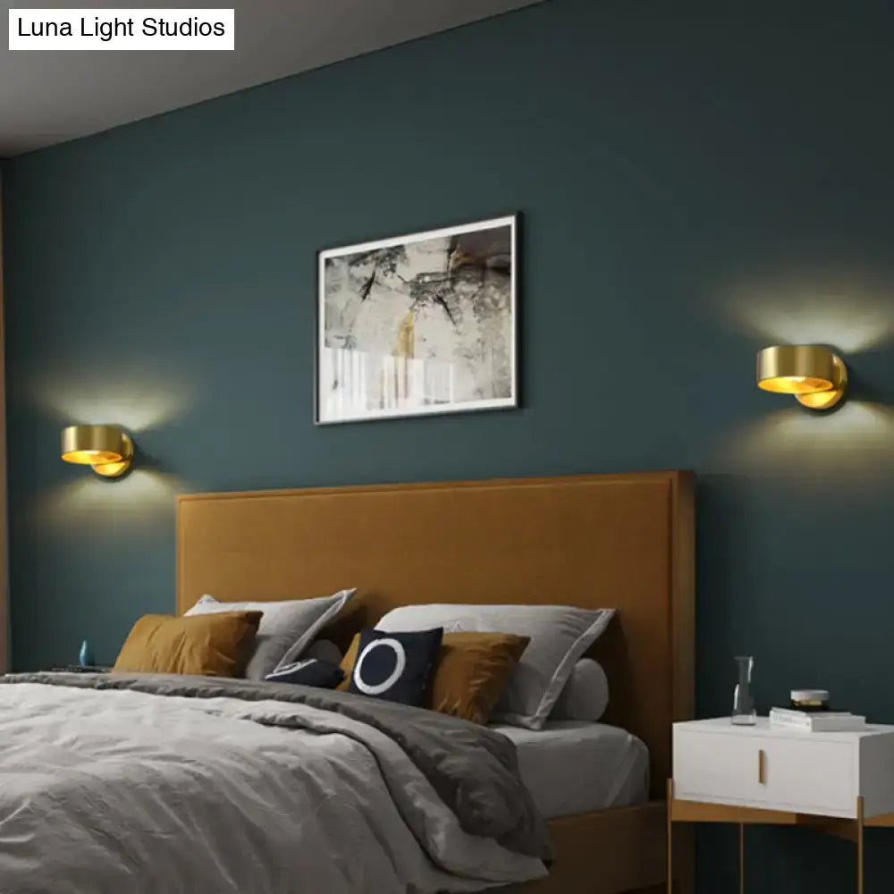 DecorBites™ Minimalist Metal Circle Wall Lamp - Brass Sconce Lighting for Bedroom