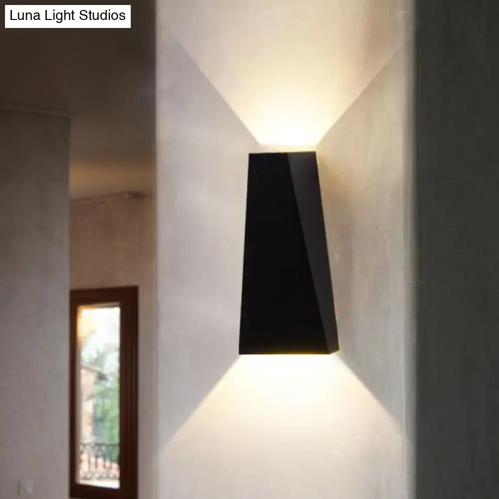 Modern black & white geometric wall sconce bedroom wall lamp