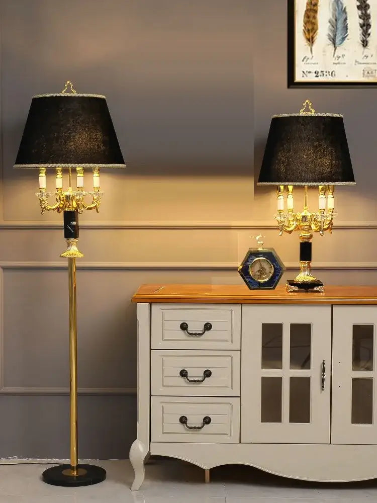 Modern gold crystal black table lamp bedroom chandelier light