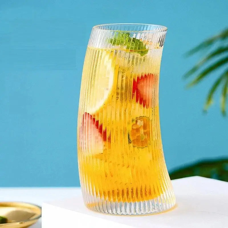 Modern ribbed sail-shaped glass cups dining room tumblers