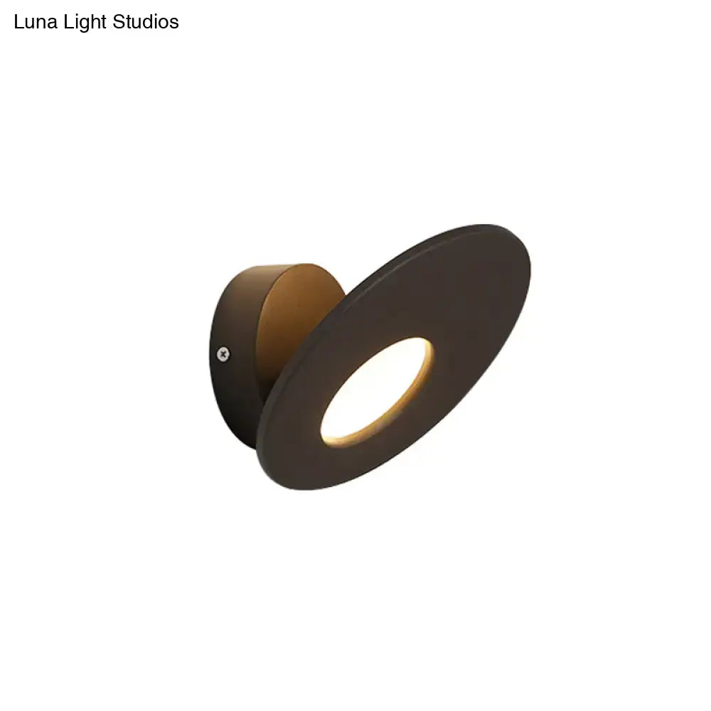 Modern round acrylic integrated led wall lamp bedroom black & white