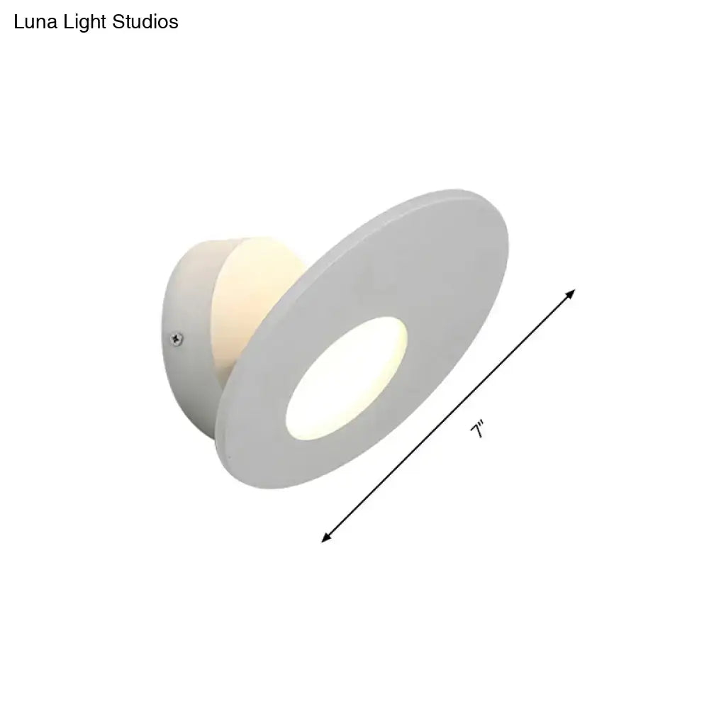 Modern round acrylic integrated led wall lamp bedroom black & white