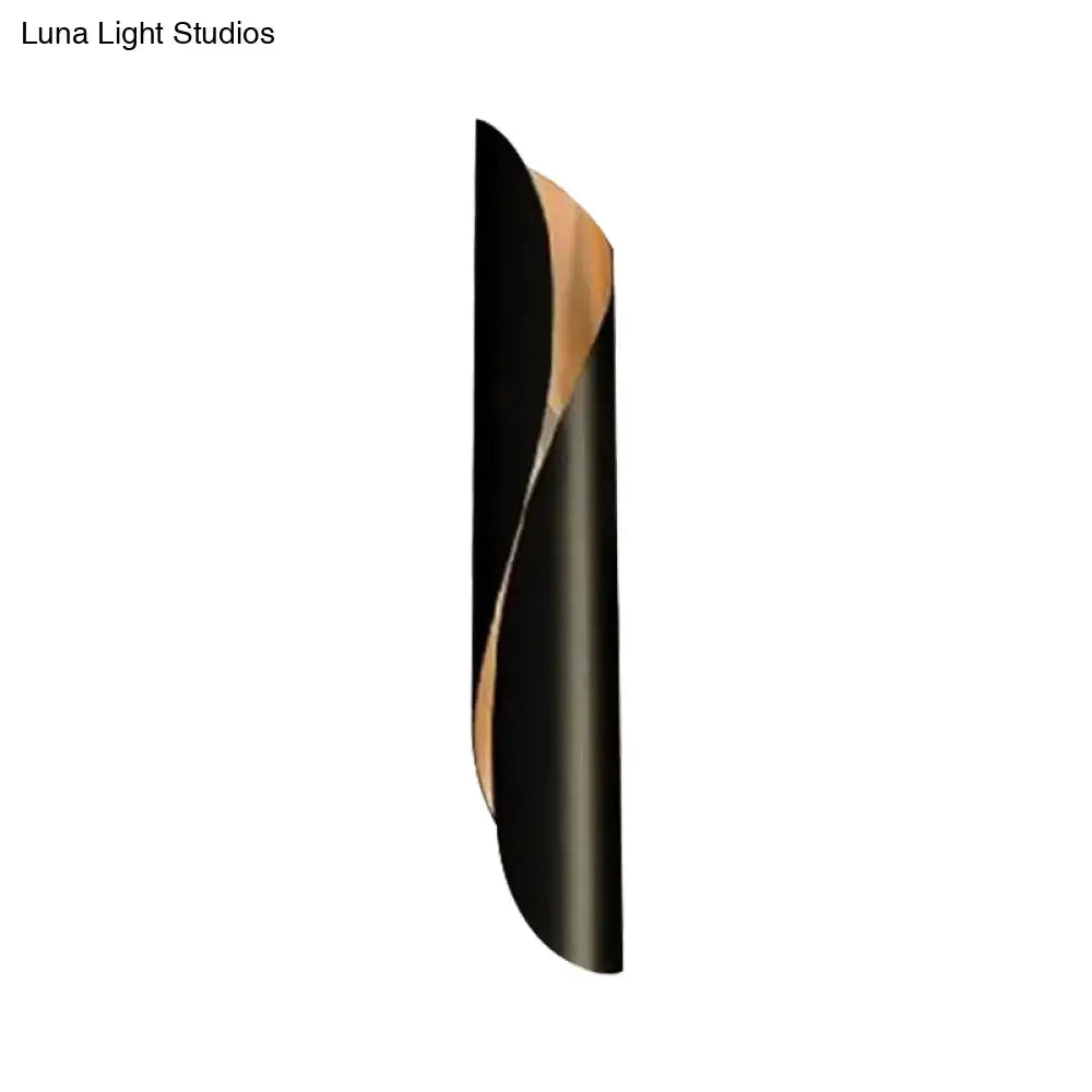Modern twisted black & white wall lamp – bedroom 110v-120v sconce
