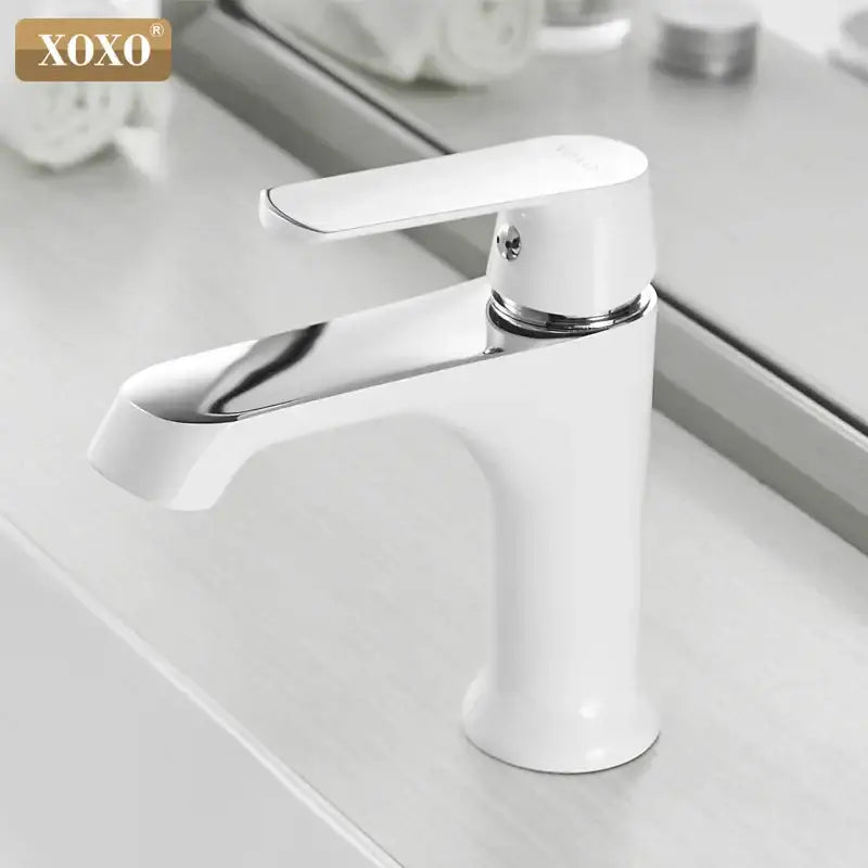 DecorBites™ Bronze Green Fashion Basin Faucet, Single Hole Bathroom Mixer, Hot and Cold Water