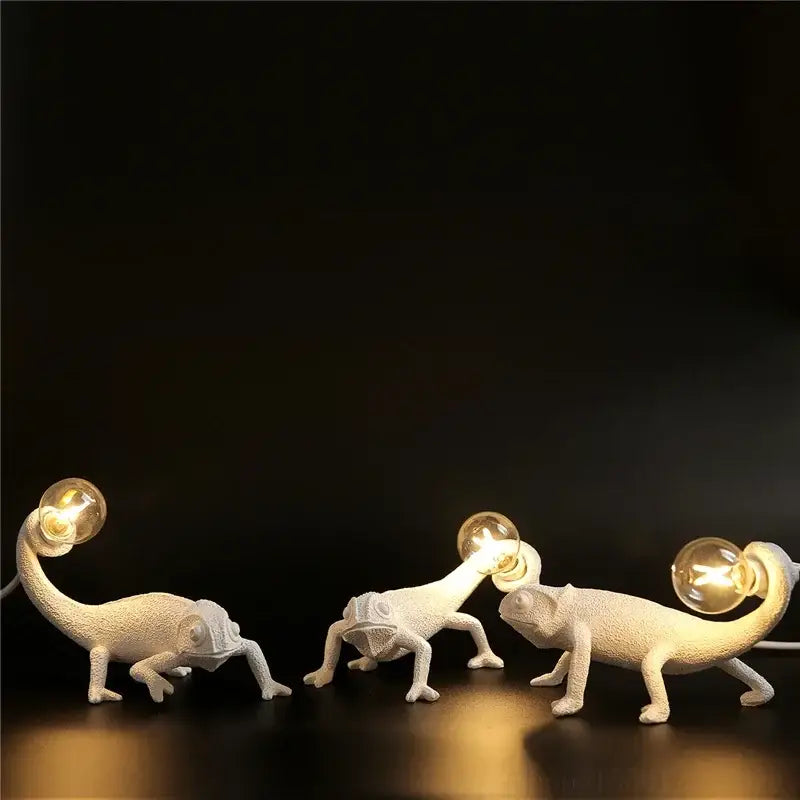 Modern white resin chameleon led table lamp for bedroom reading