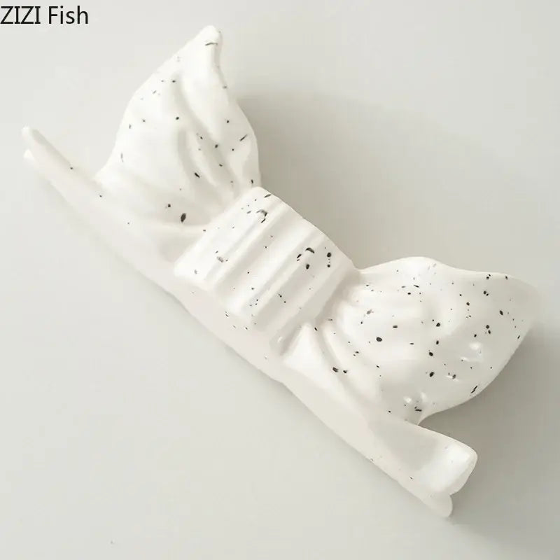 DecorBites™ Bowknot Candle Holder | Desk Decoration, Aroma Diffuser, Home Aroma Container