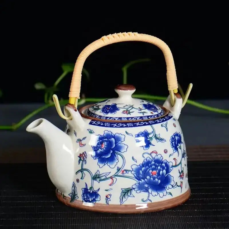 DecorBites™ Blue and White Porcelain Tea Pot Clay Yixing Coffee Teapot Gaiwan Samovar