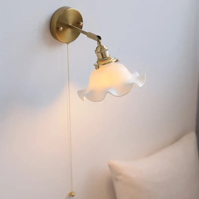 Vintage brass and ruffled glass ceramic led wall light bathroom mirror