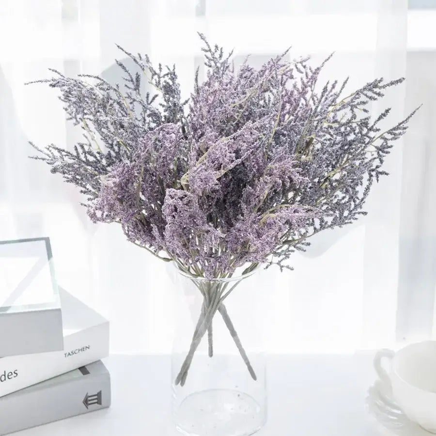 White dried baby’s breath lavender bouquet living room paper box vase