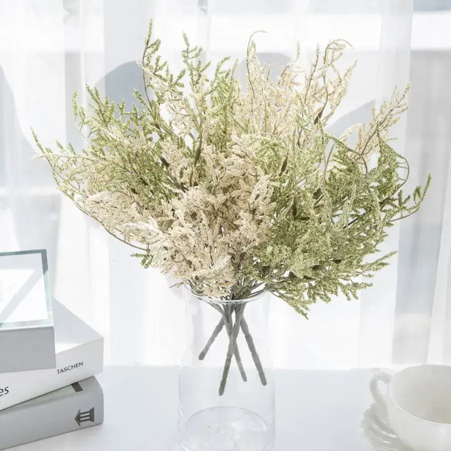 White dried baby’s breath lavender bouquet living room paper box vase