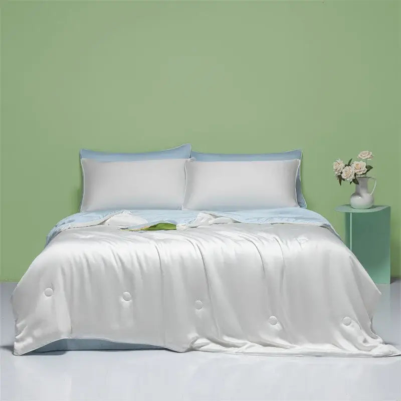 DecorBites™ Cool Feel Summer Quilt: Grade A Ice, Extra Soft, Quick Drying Quilted Blanket