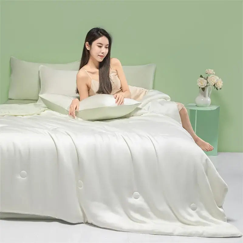 DecorBites™ Cool Feel Summer Quilt: Grade A Ice, Extra Soft, Quick Drying Quilted Blanket
